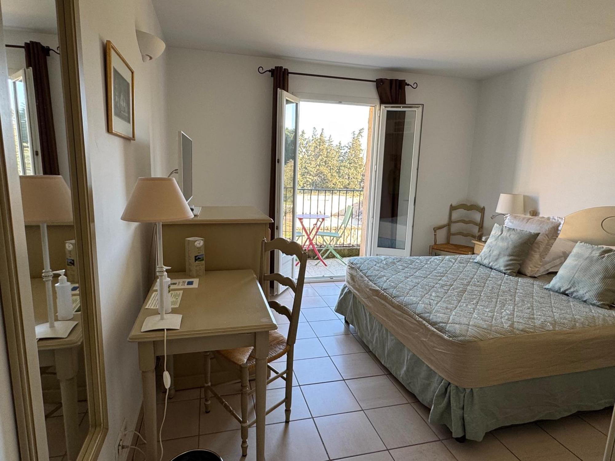 Hotel Terriciae Aux Portes De Maussane Les Alpilles Экстерьер фото