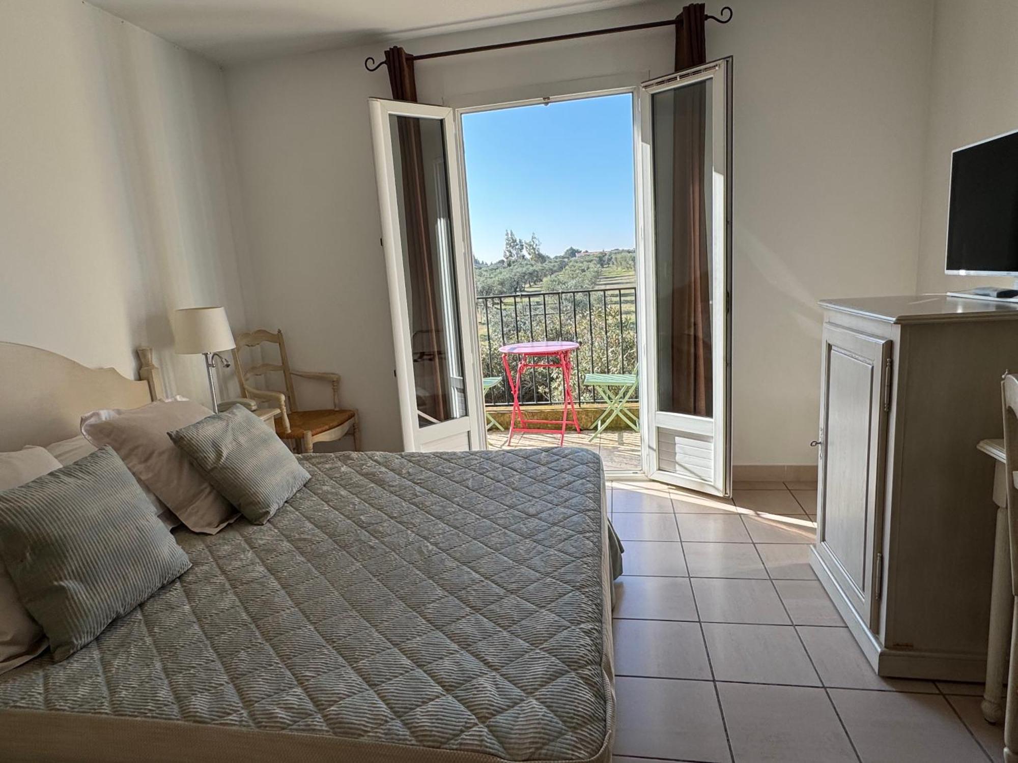 Hotel Terriciae Aux Portes De Maussane Les Alpilles Экстерьер фото